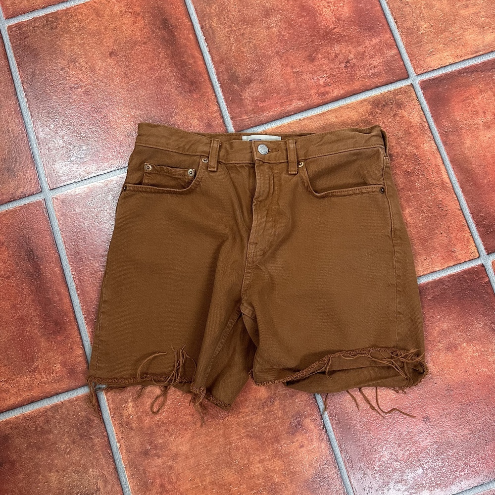 Everlane Soft “The Denim Short” Size 24